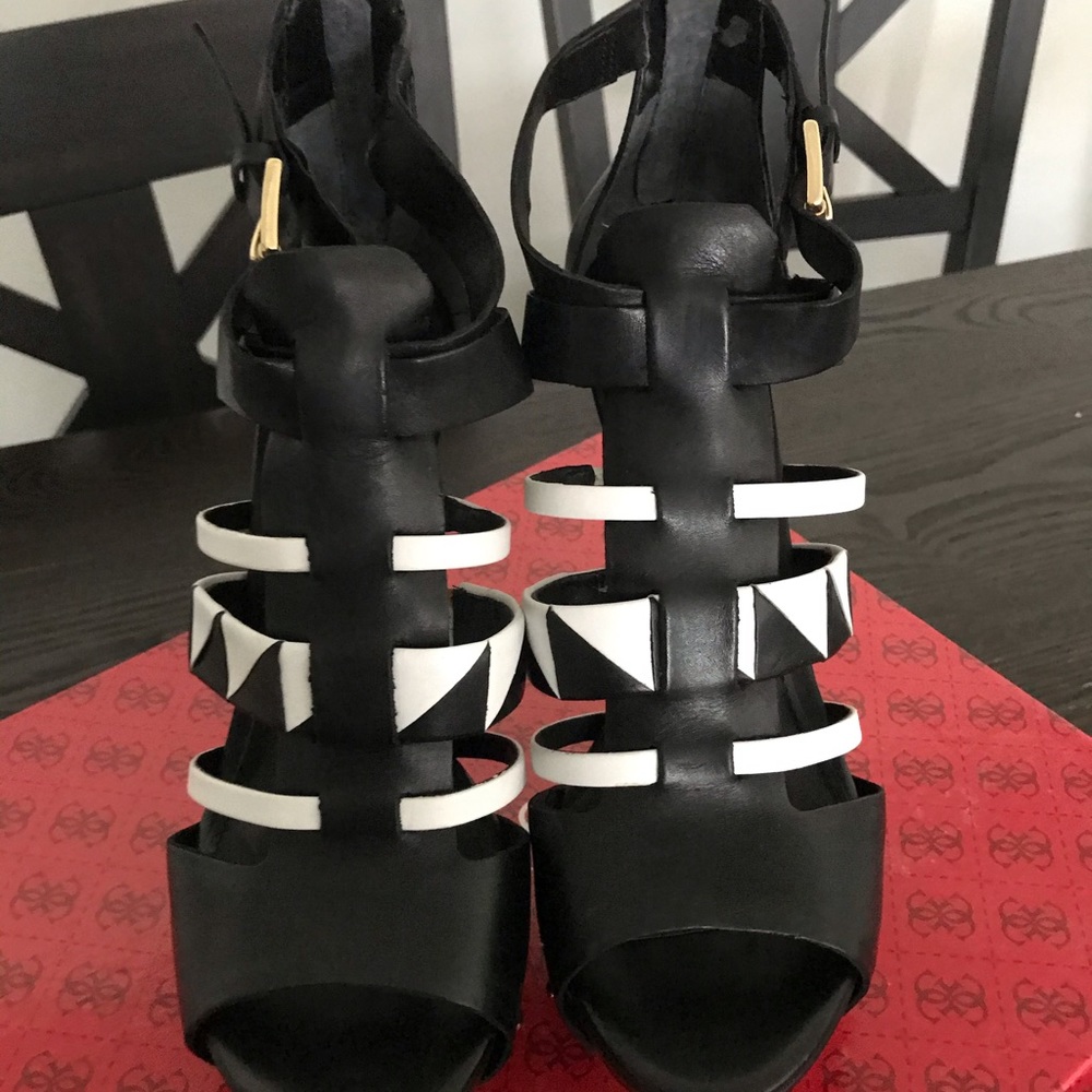 Guess heels
